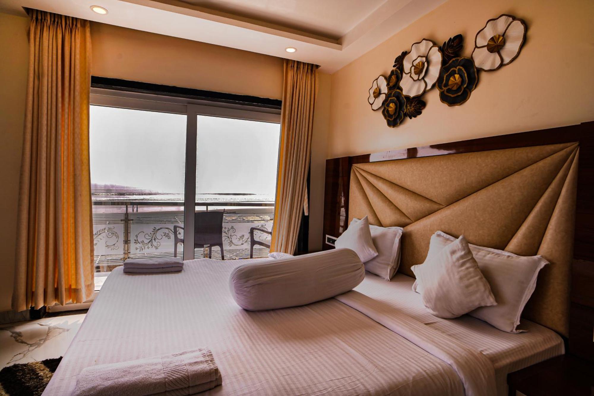 Prasant On Beach Resort !! Lift - Wifi -Restaurant-Parking Facilities-Newly Decorated Room !! Mandarmani Exterior foto